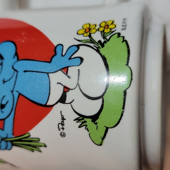 Vintage Smurf Mug with red heart valentines gift - Picture 6 of 6